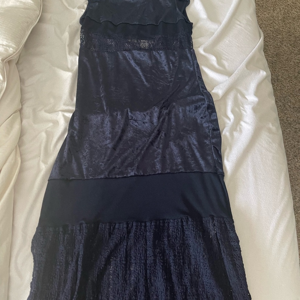 Elegant Black Sleeveless Dress